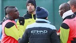 Roberto Mancini: "Tại sao luôn là cậu, Balotelli?"